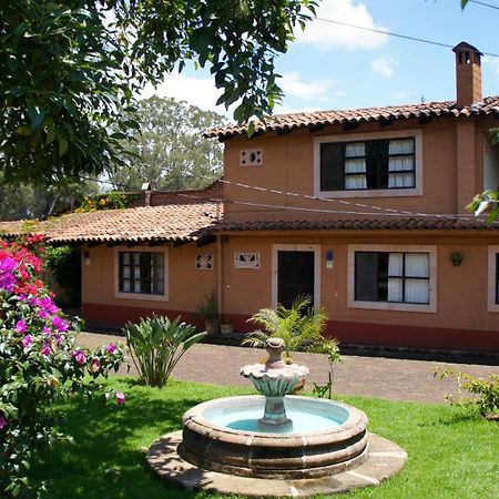 Villa Patzcuaro Garden Hotel&RV Park Exterior foto
